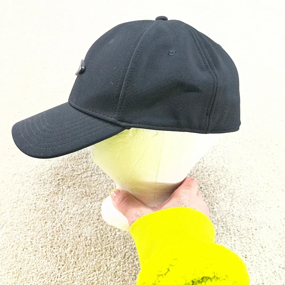 Oakley Performance Fitted Hat Mens L/XL Black Carbon Fiber Ellipse Logo Flex Cap